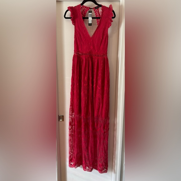 Beulah Dresses & Skirts - BEULAH STYLE red rose embroidered open back dress